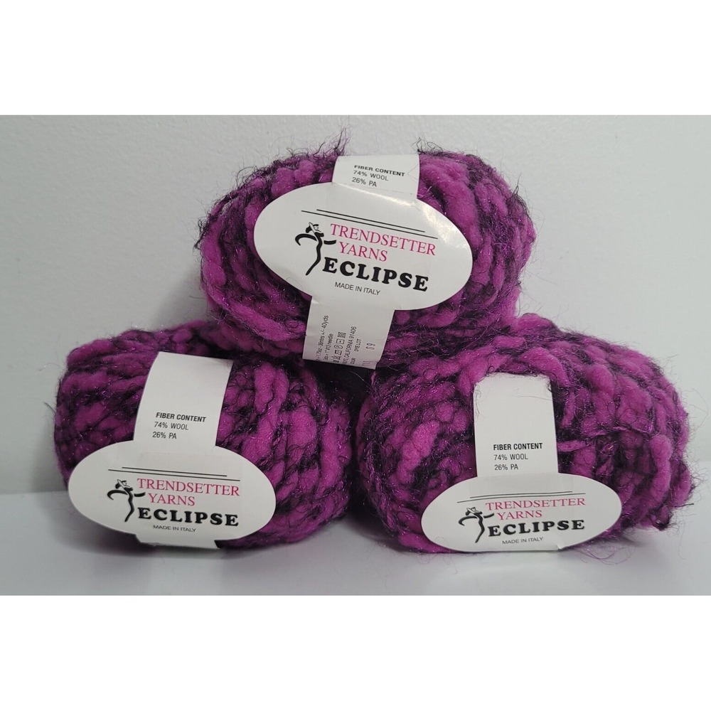 3 Skeins Trendsetter Yarns Lot Eclipse 74% Wool 26% PA Yarn Purple 709 Dye 09
